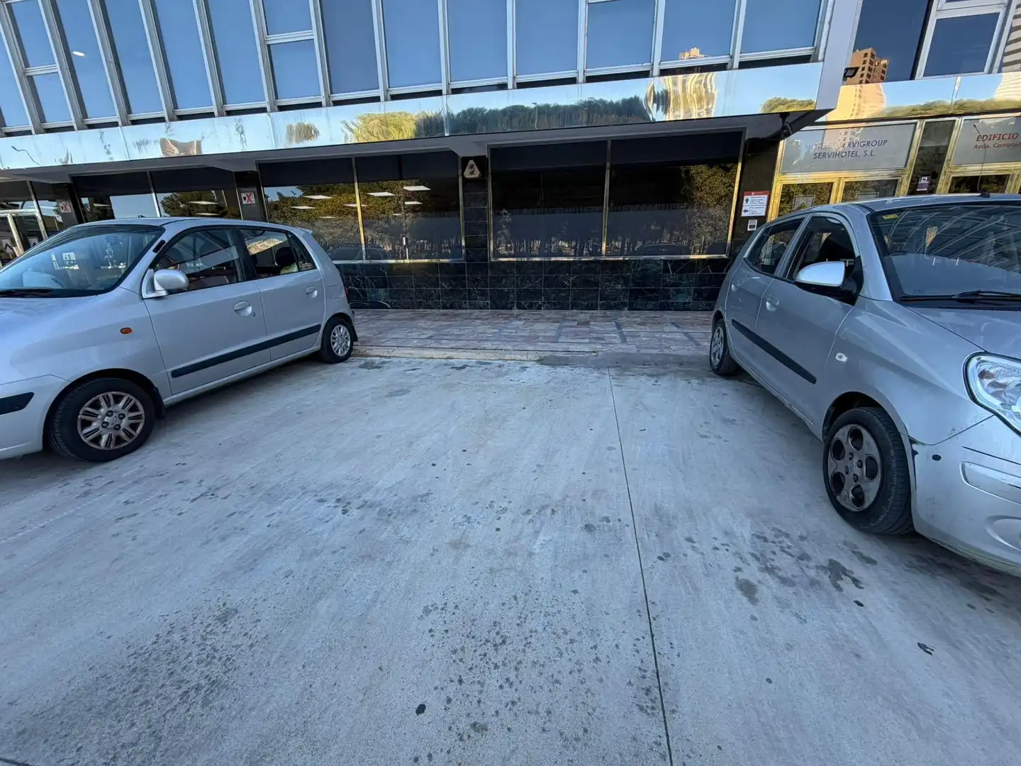 Aparcament de Estudi en venda en Benidorm amb Terrassa i Moblat
