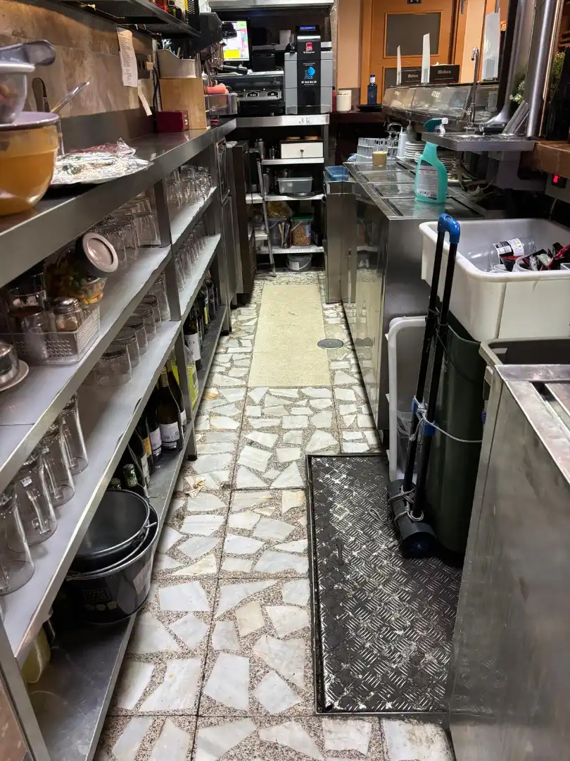 Gewerbefläche zum Verkauf in Calle de Alonso Heredia, imagen 30