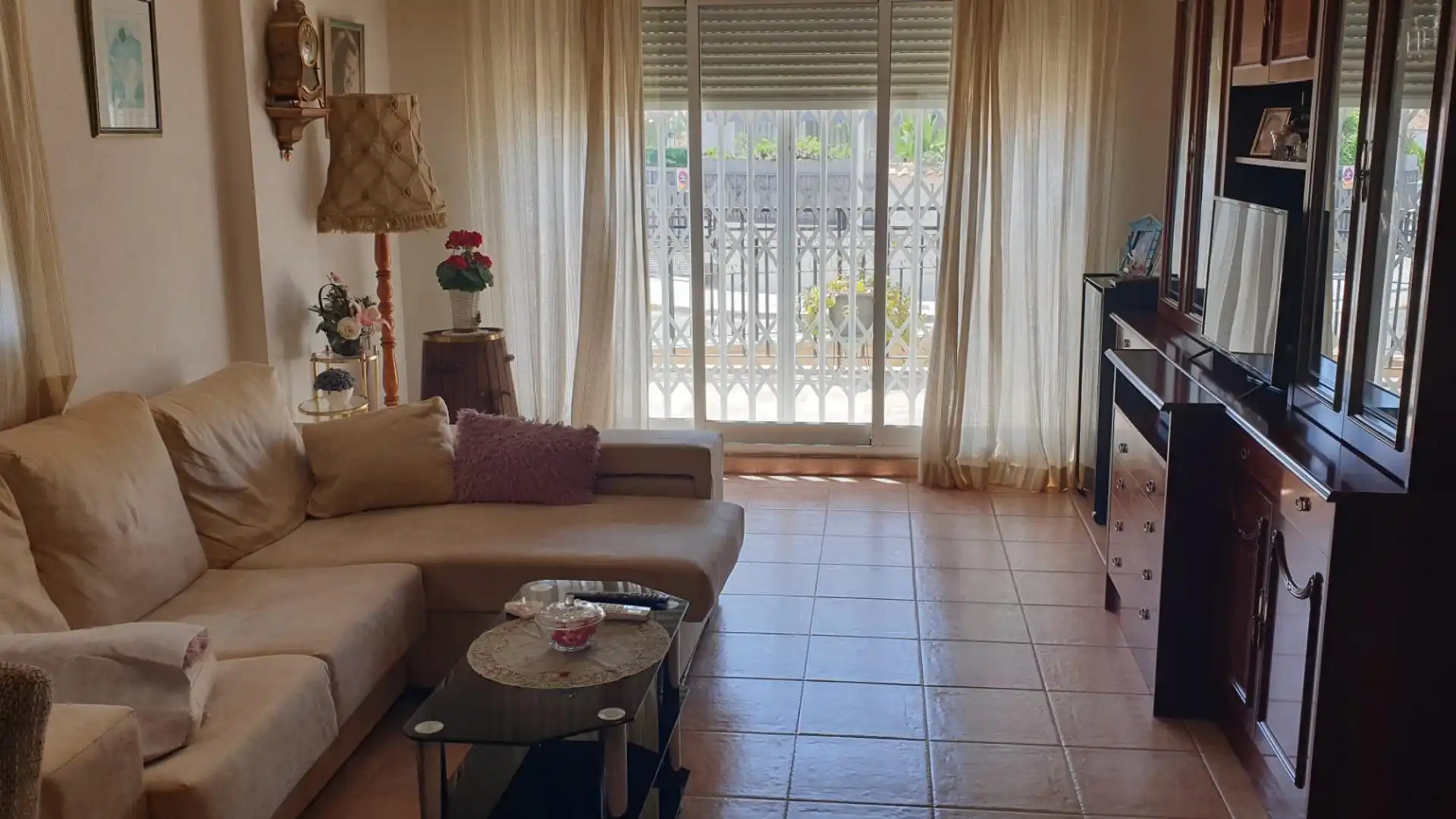 Living room of Flat for rent in Elche / Elx  with Air Conditioner, Terrace and Furnished