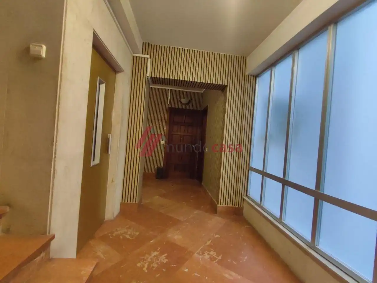 Piso de alquiler en Ferrol con Calefacción, Parquet y Terraza