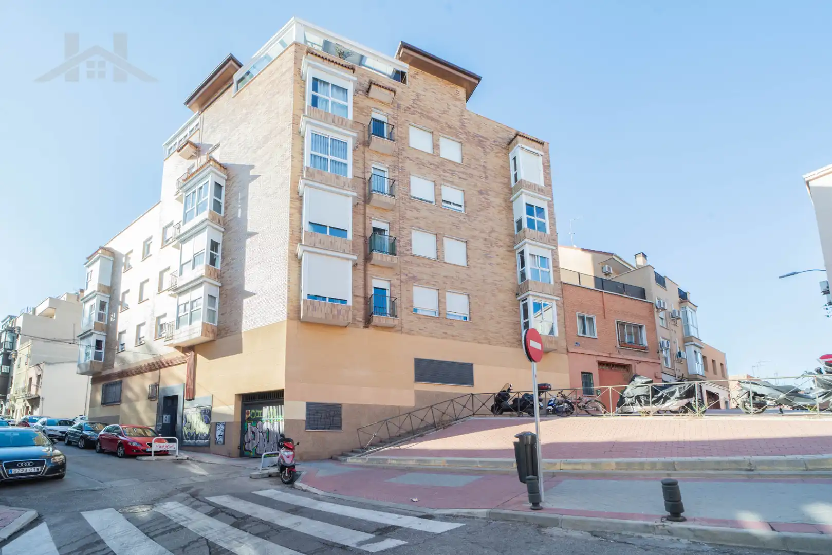 Vista exterior de Piso en venta en Latina