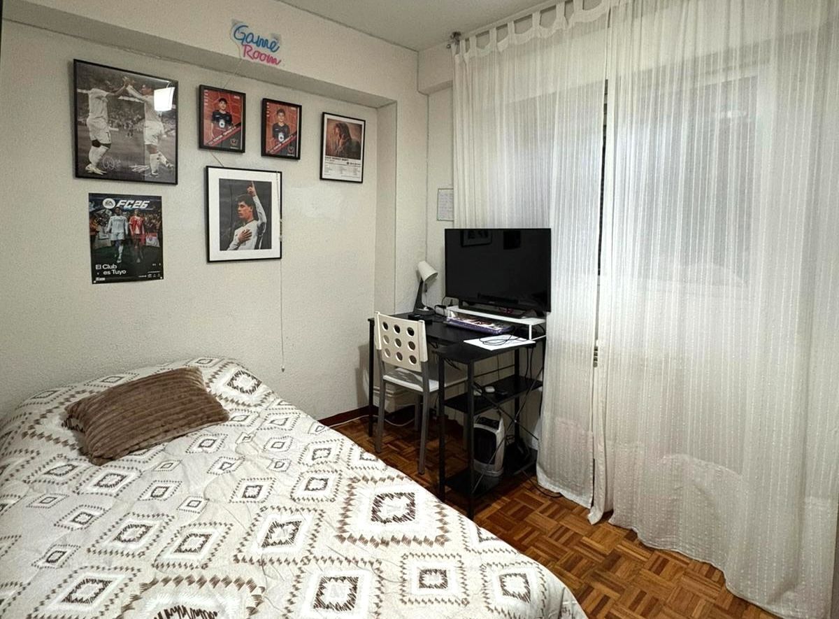 Bedroom of Flat for sale in Móstoles  with Heating, Terrace and Storage room