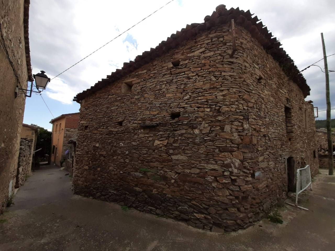 Vista exterior de Casa o xalet en venda en Puentes Viejas