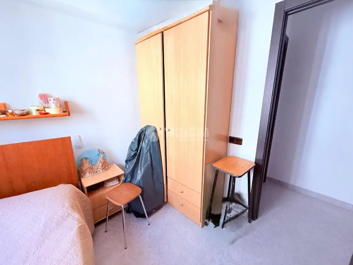 Schlafzimmer von Wohnung zum Verkauf in Mislata mit Klimaanlage und Balkon