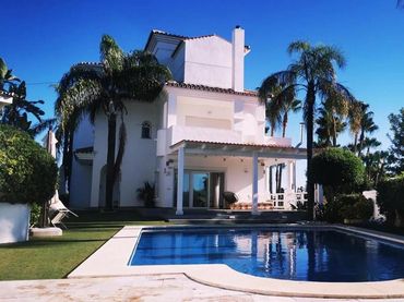 Haus mit Balkon zur Miete in Benamara - Atalaya