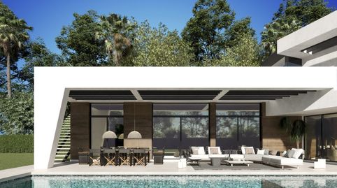 Vive el lujo y la exclusividad en esta villa sobre plano en Guadalmina, imatge 3