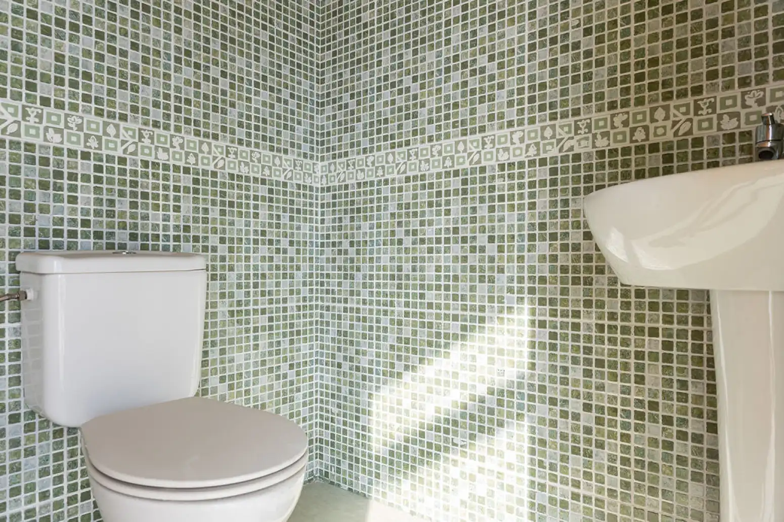 Bathroom of Office for sale in Albacete