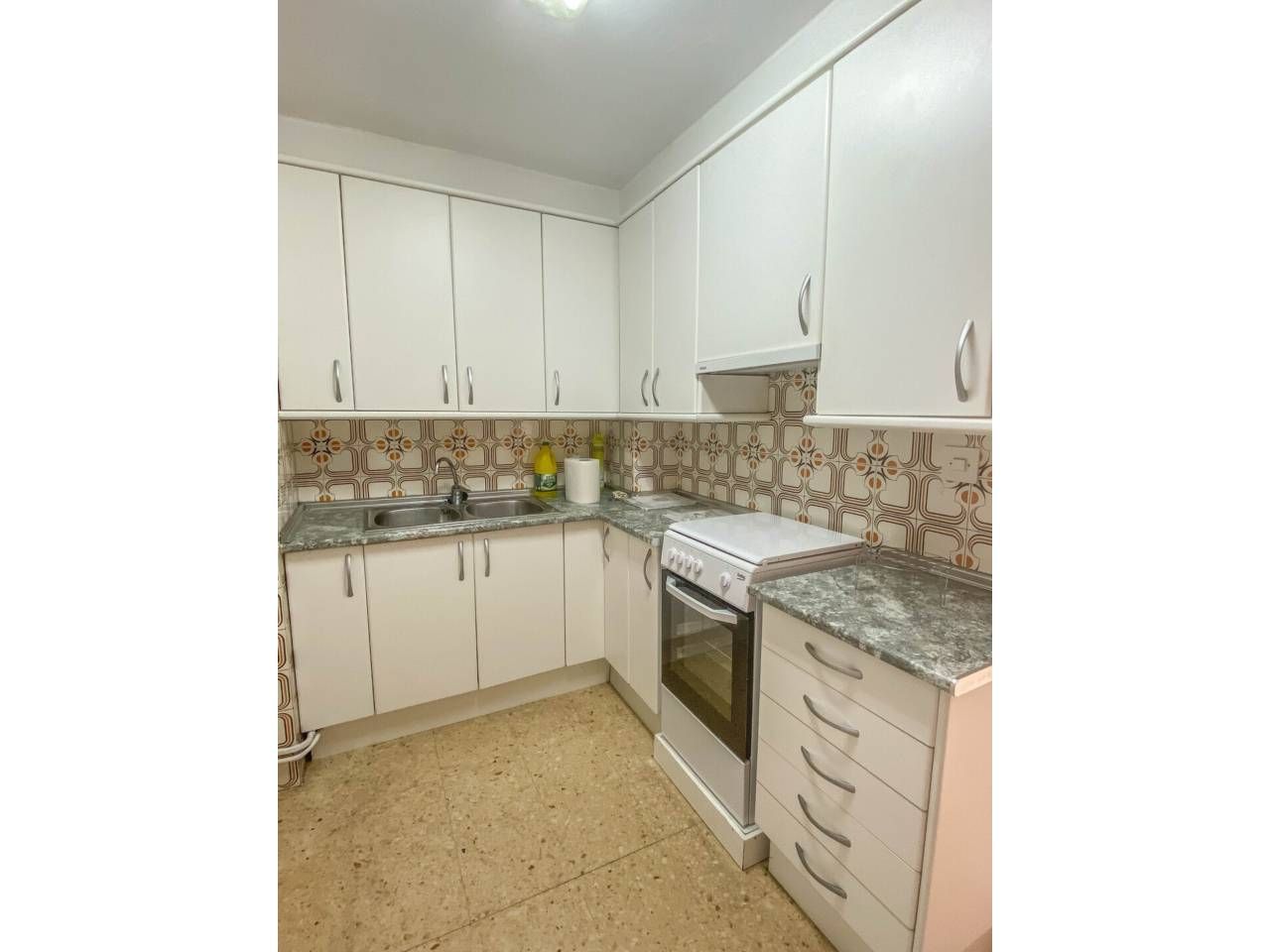 Cocina de Piso de alquiler en Manresa con Calefacción y Balcón