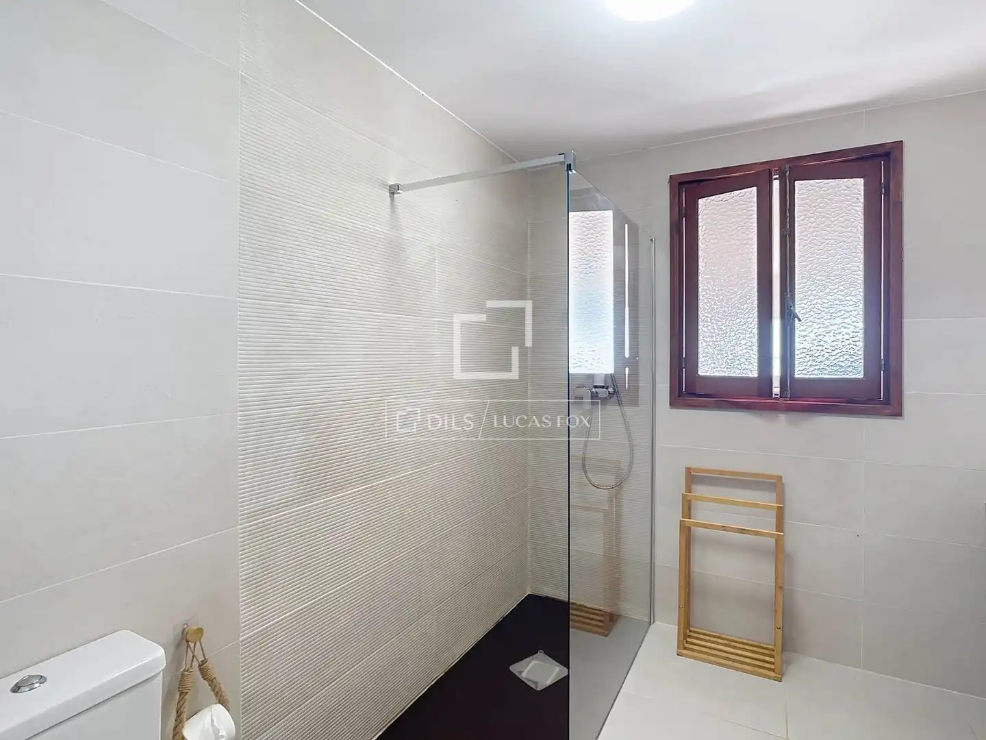 Bany de Casa o xalet de lloguer en Lloret de Mar amb Aire condicionat, Calefacció i Jardí privat