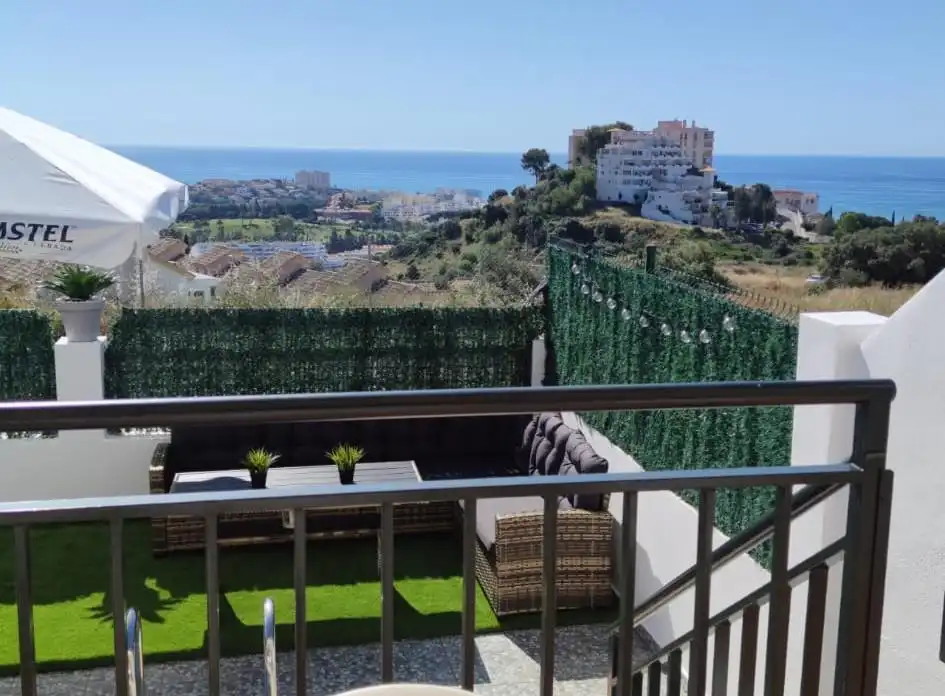 Casa bifamiliare con piscina in vendita a Benalmádena pueblo, imagen 2