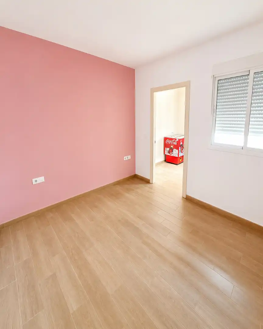 Dormitori de Casa o xalet en venda en Camas amb Aire condicionat, Terrassa i Forn