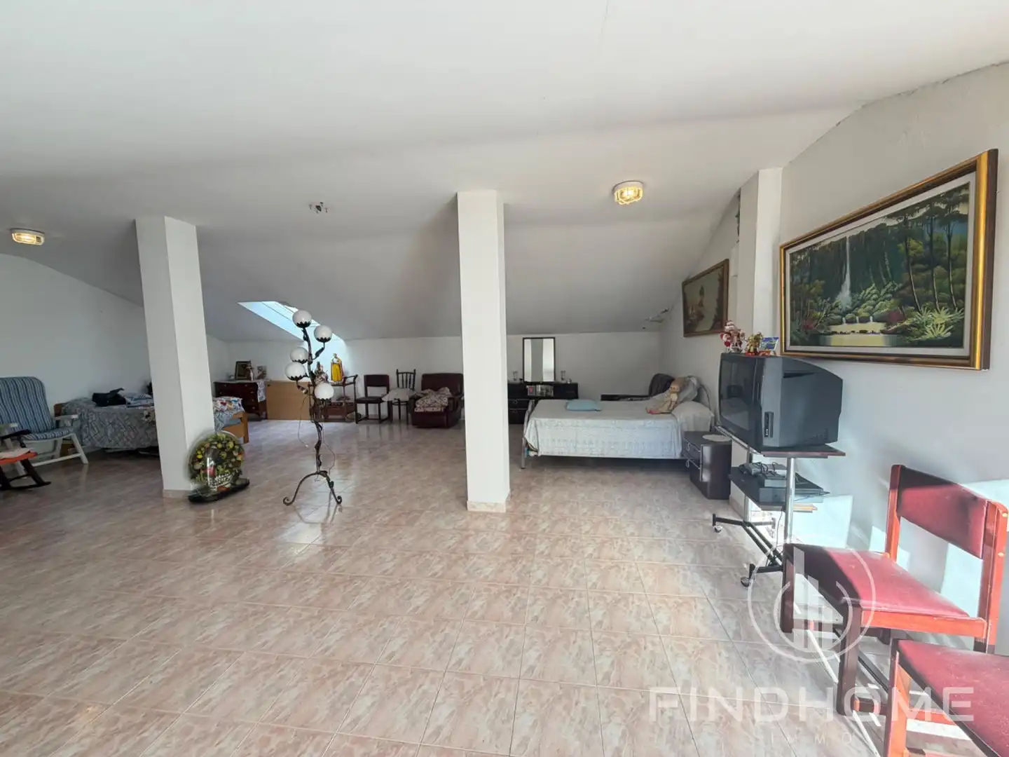 Wohnzimmer von Haus oder Chalet zum Verkauf in Olot mit Privatgarten, Abstellraum und Möbliert