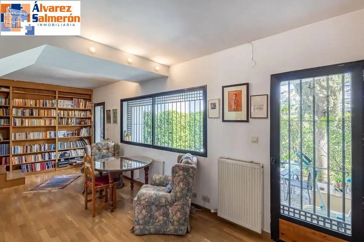 Living room of Houses for sale in Granada  with Air Conditioner, Terrace and Storage room