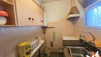 Cuina de Casa o xalet en venda en Vinaròs amb Jardí privat, Terrassa i Moblat
