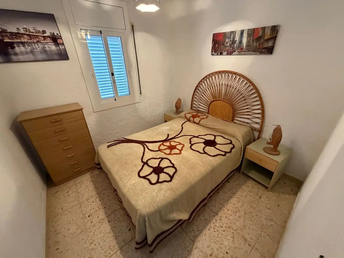 Dormitori de Casa o xalet en venda en Llagostera amb Jardí privat, Terrassa i Traster