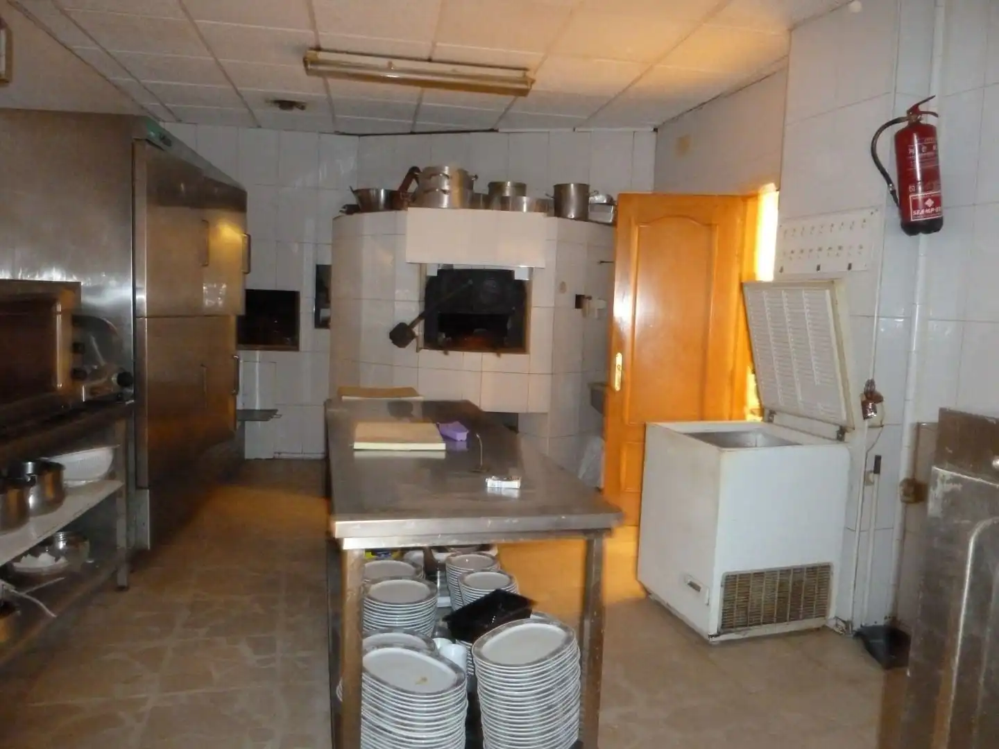 Cuina de Local en venda en Azuqueca de Henares amb Aire condicionat
