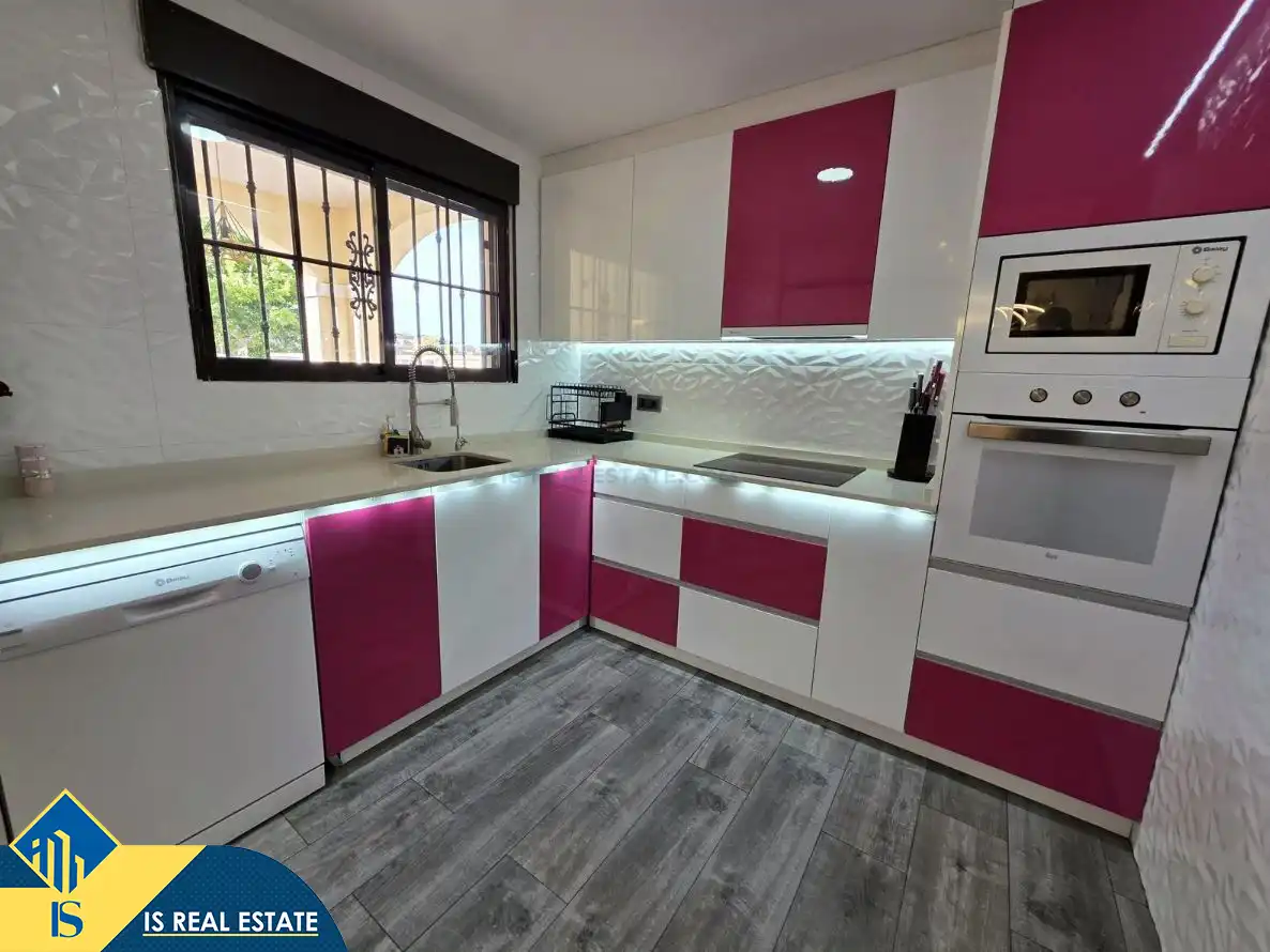 Villa mit Pool zum Verkauf in Nueva Torrevieja - Aguas Nuevas, imagen 16