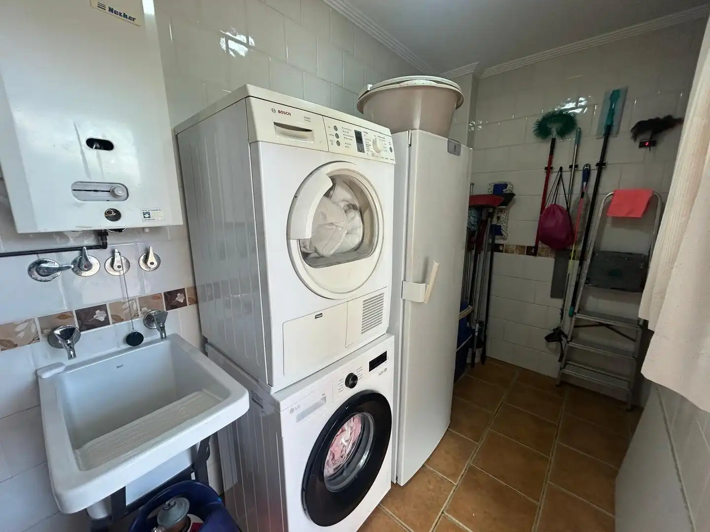 Cuina de Casa o xalet en venda en Los Palacios y Villafranca