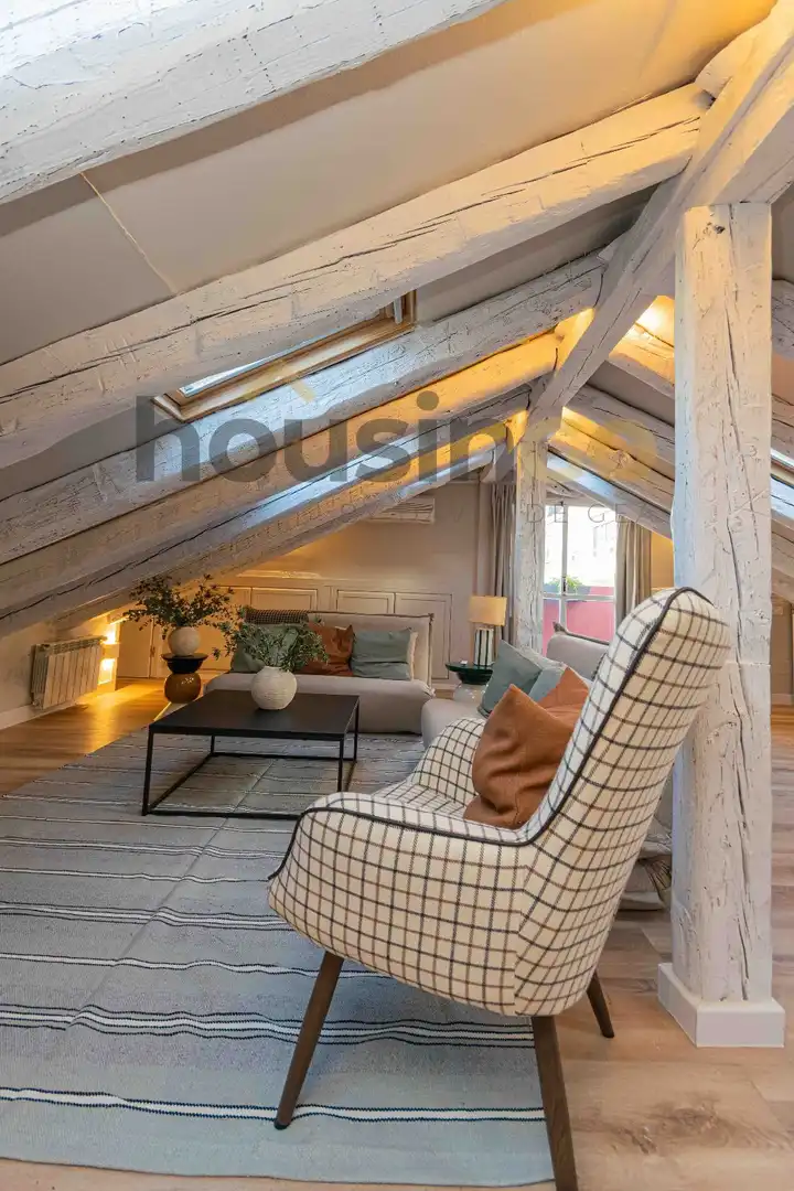 Sala d'estar de Àtic en venda en Madrid amb Aire condicionat, Calefacció i Parquet