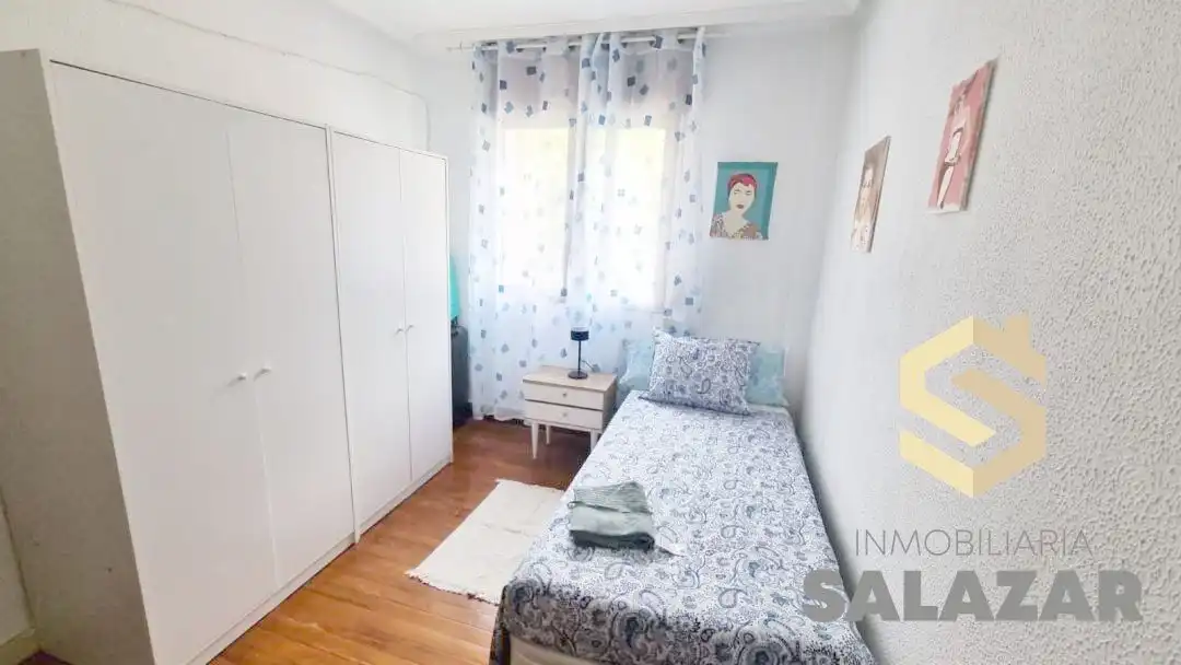 Habitación de Piso de alquiler en Bilbao  con Calefacción