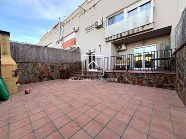Casa in vendita a Avenida de los Villares