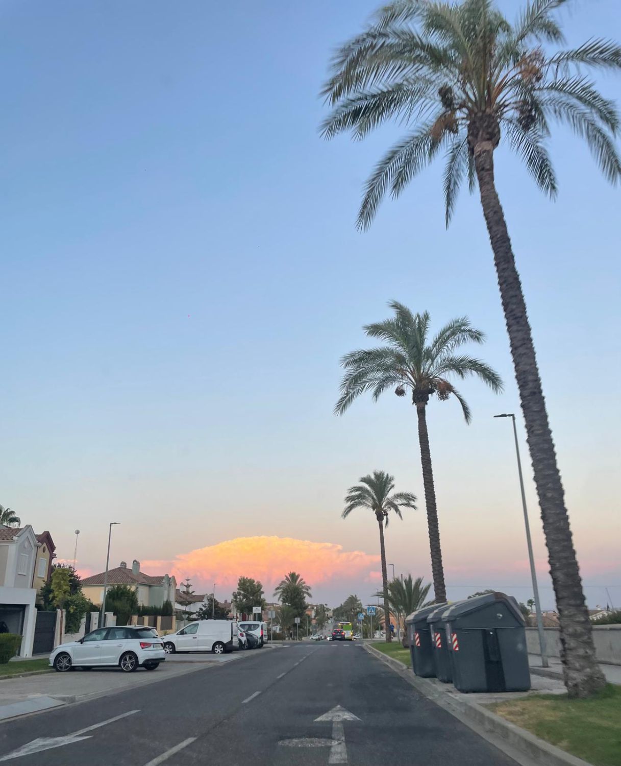 Vista exterior de Casa adosada en venda en  Córdoba Capital amb Aire condicionat, Calefacció i Terrassa