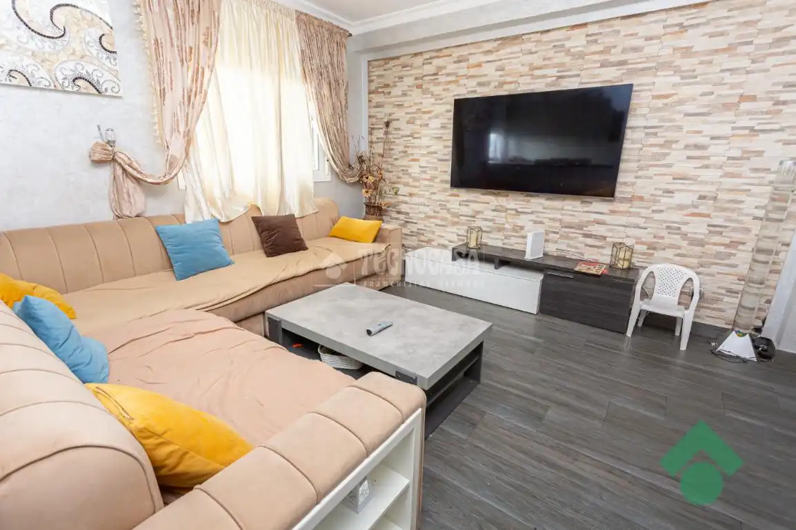 Living room of Flat for sale in Algeciras  with Terrace