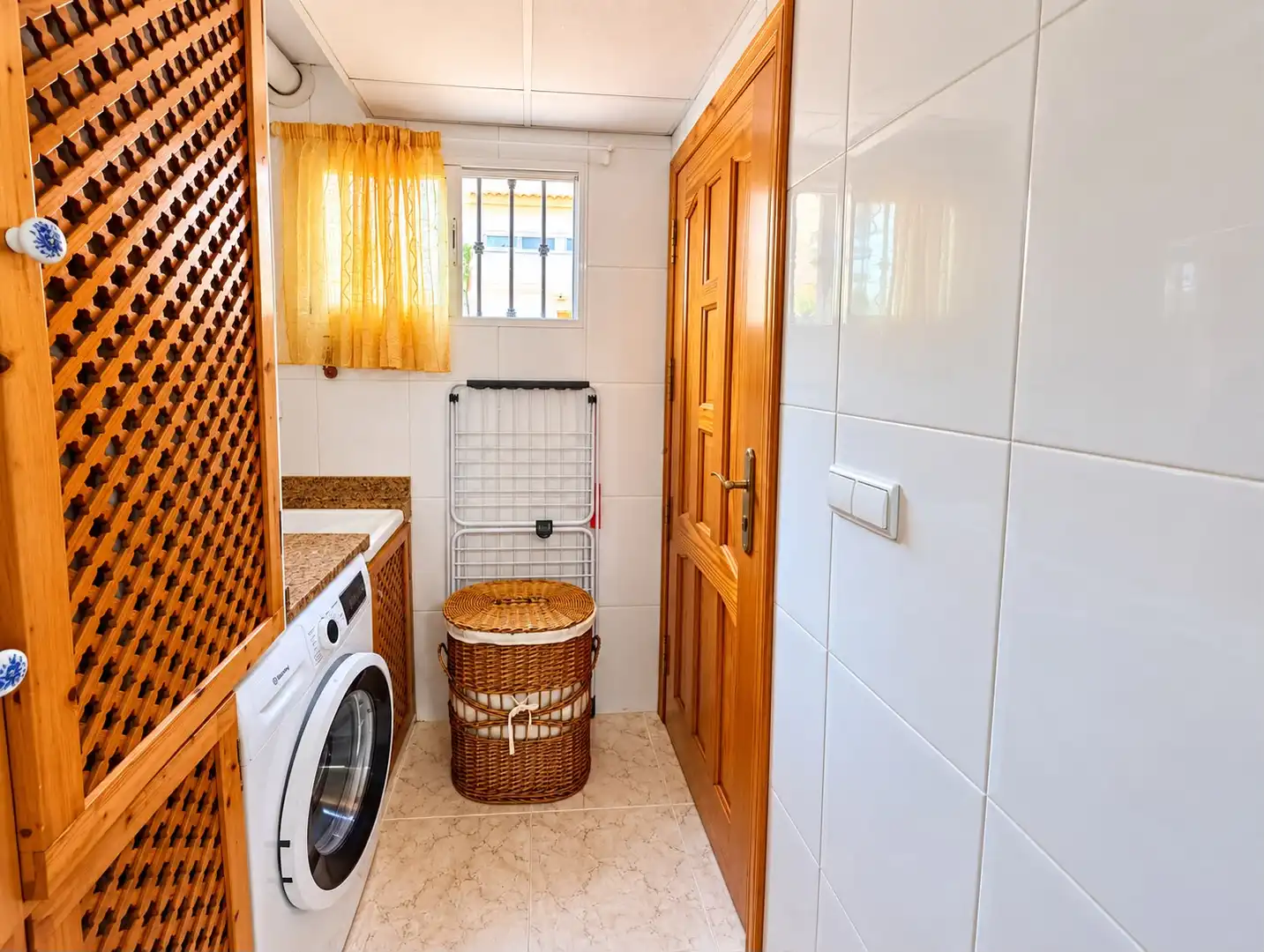 Terraced house with terrace for sale in Calle Versalles 7, imagen 16
