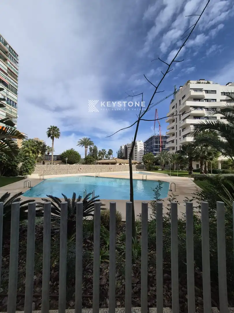 Schwimmbecken von Wohnung zur Miete in Alicante / Alacant mit Klimaanlage, Heizung und Terrasse