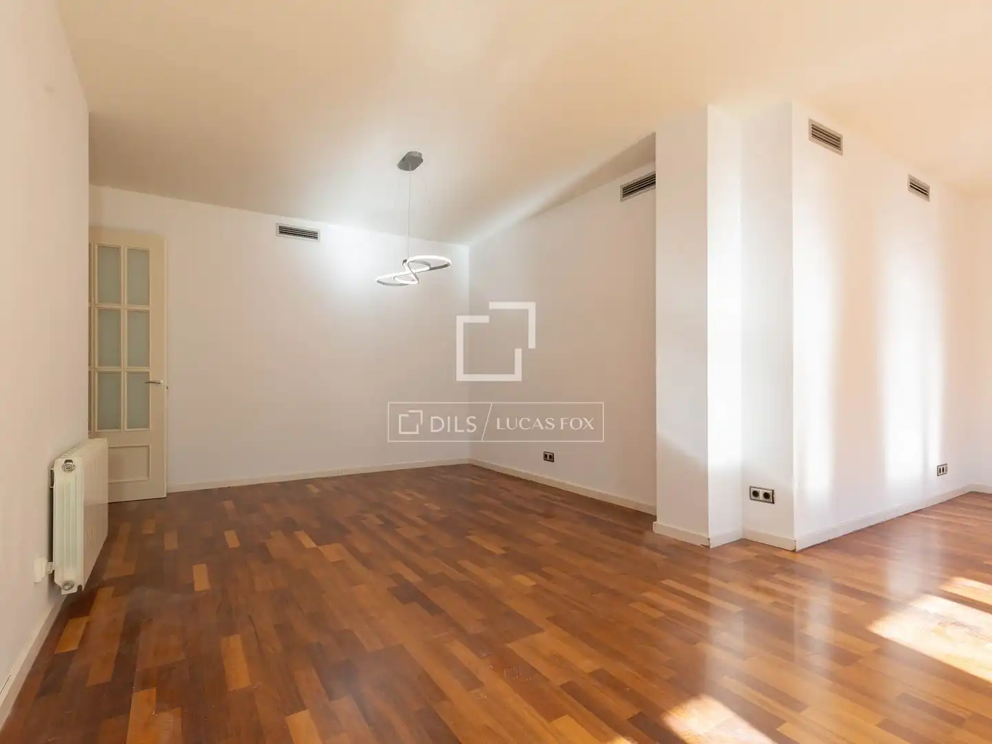 Piso en venta en Sant Just Desvern con Aire acondicionado y Balcón