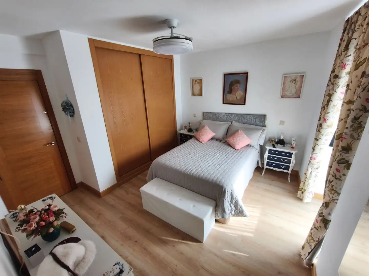 Habitación de Casa o chalet en venta en La Adrada  con Aire acondicionado, Terraza y Balcón