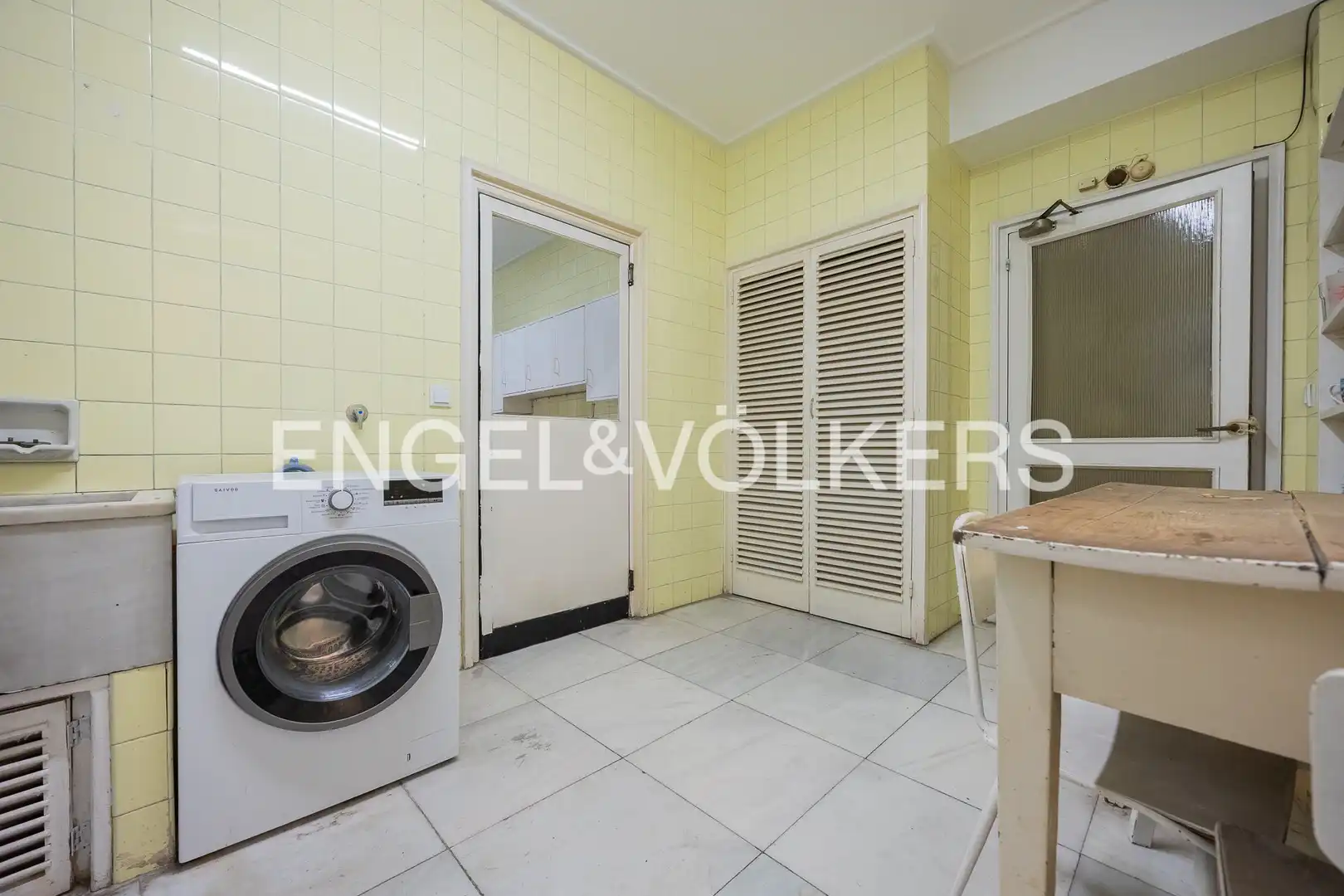Cocina de Piso en venta en Bilbao  con Calefacción, Terraza y Trastero