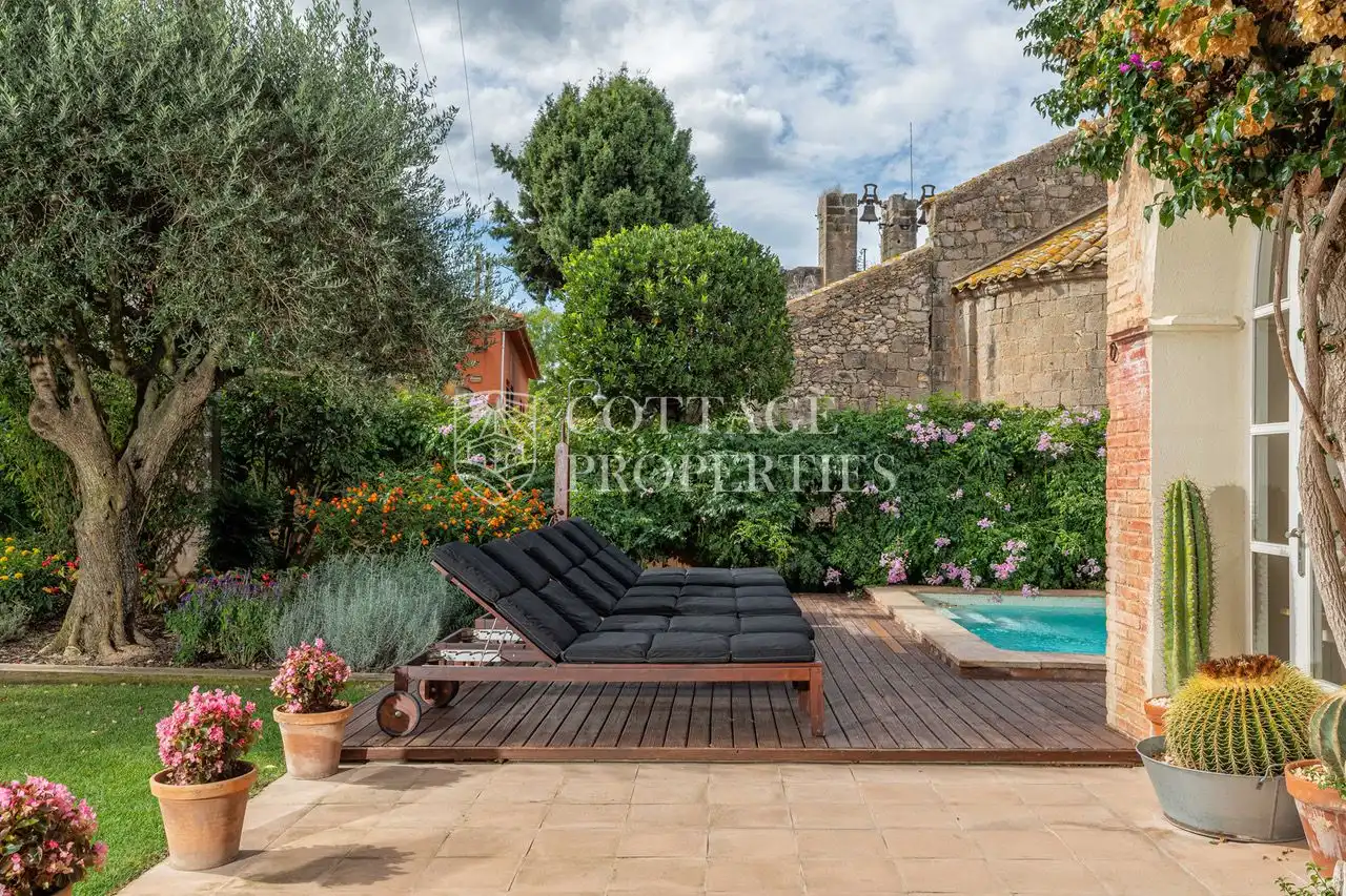 Terraza de Finca rústica en venta en Torroella de Fluvià con Aire acondicionado, Jardín privado y Terraza