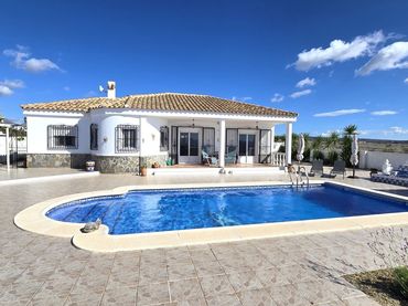 Casa con piscina in vendita a Albox