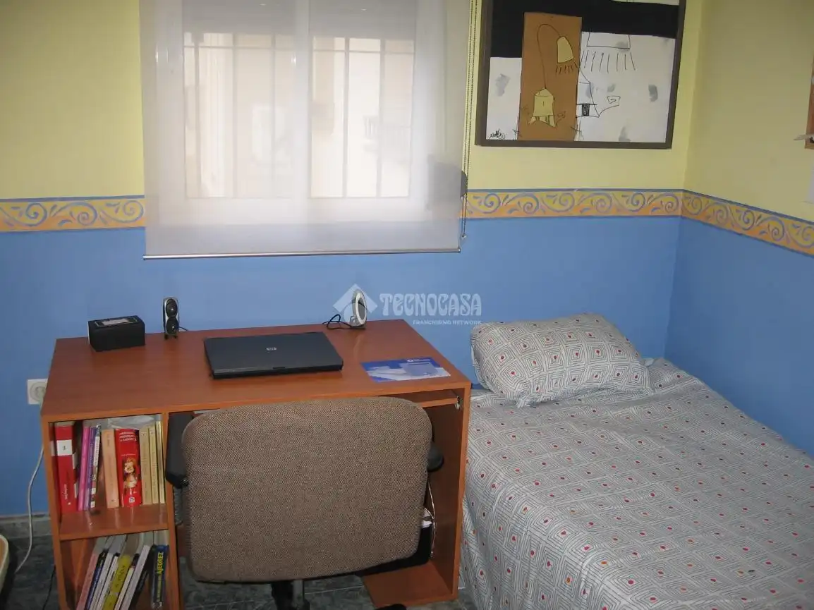 Habitación de Piso en venta en Málaga con Amueblado