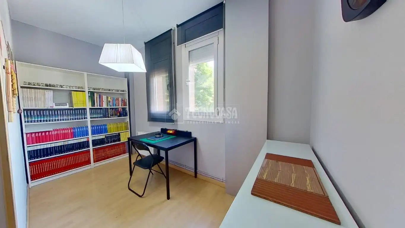 Piso en venta en Sabadell con Aire acondicionado