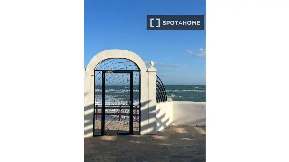 Vista exterior de Apartament per a compartir en Mijas amb Aire condicionat, Terrassa i Moblat