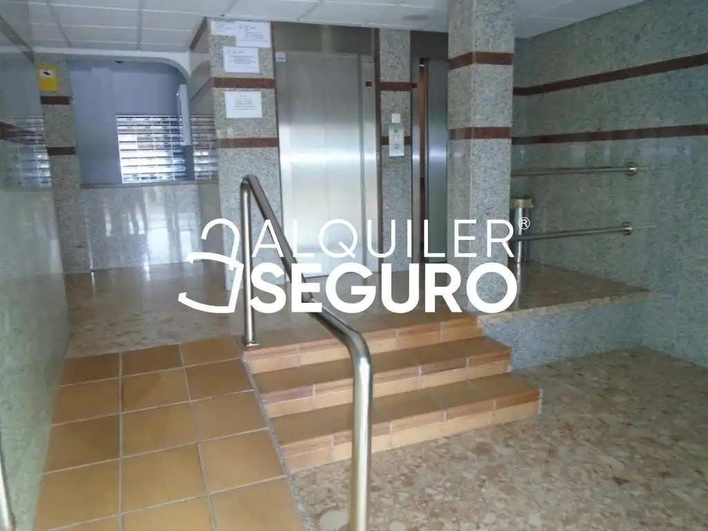 Flat with pool to rent in Oviedo, imagen 16