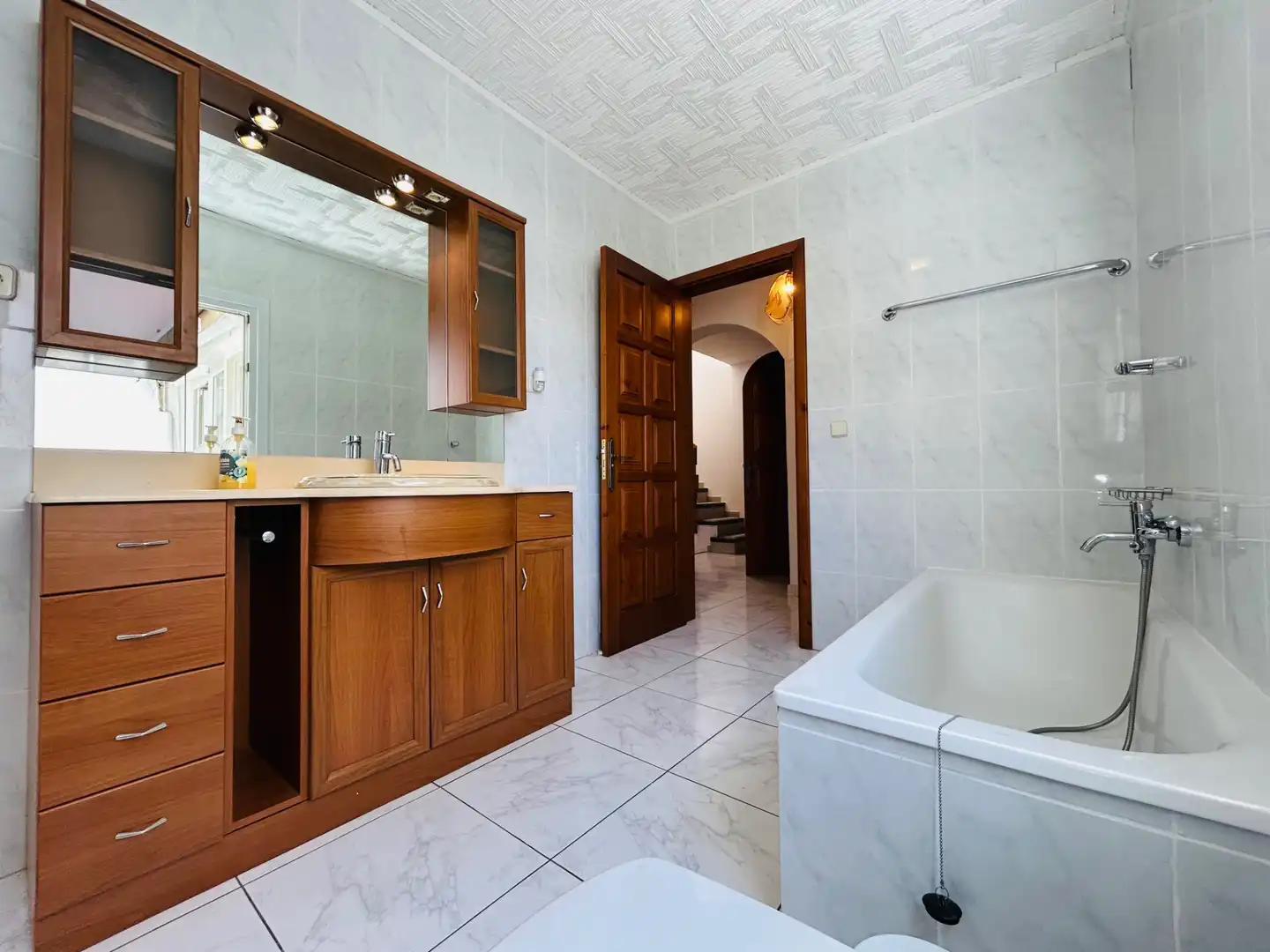 Bathroom of Detached homes for sale in San Bartolomé de Tirajana  with Air Conditioner, Heating and Private garden