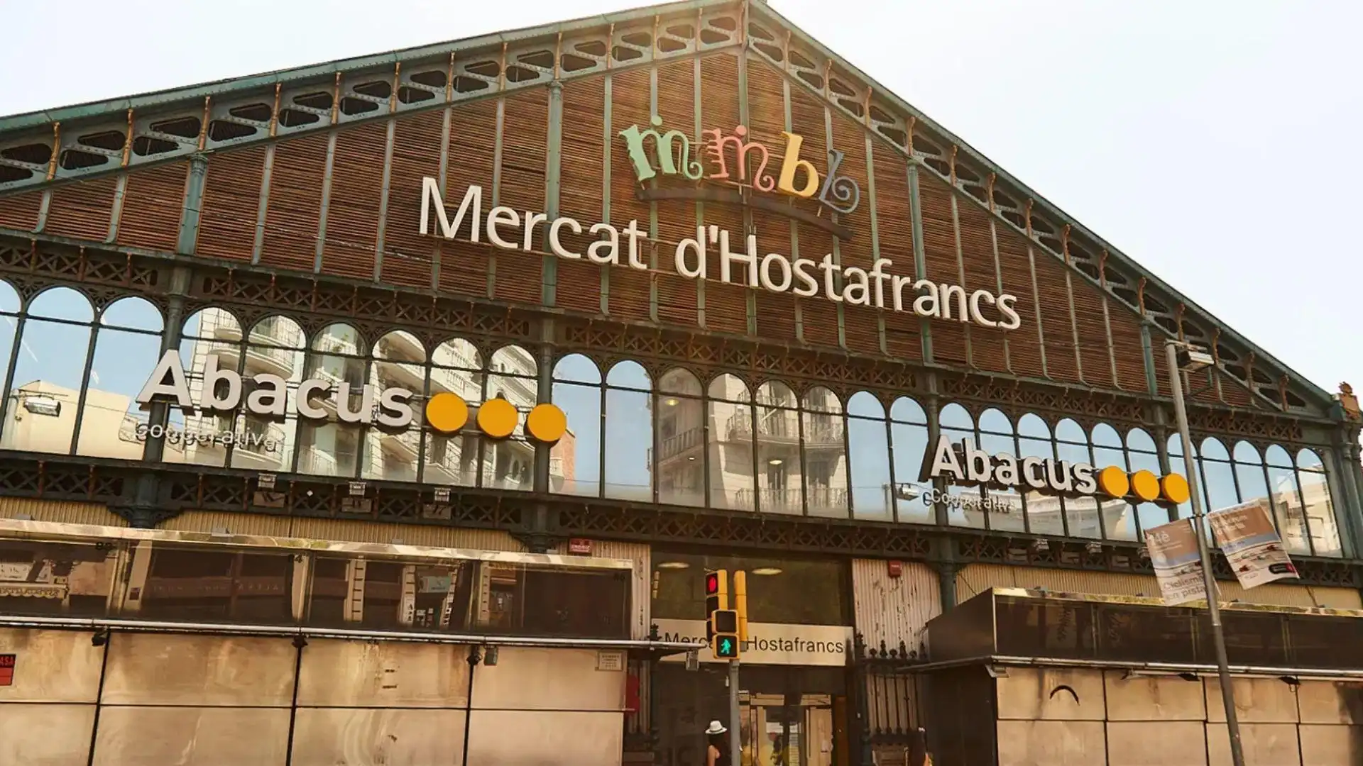 Erdgeschoss zum Verkauf in Barcelona mit Alarm