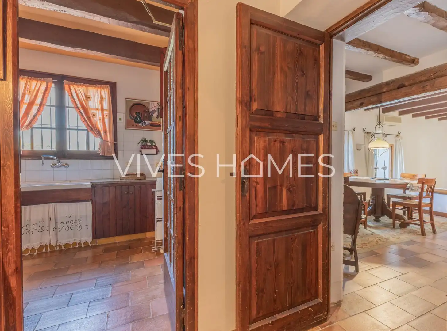Cocina de Casa o chalet en venta en Mataró con Aire acondicionado, Calefacción y Jardín privado