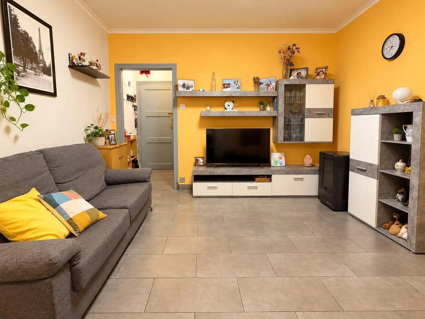 Flat with lift for sale in Horta - Guinardó