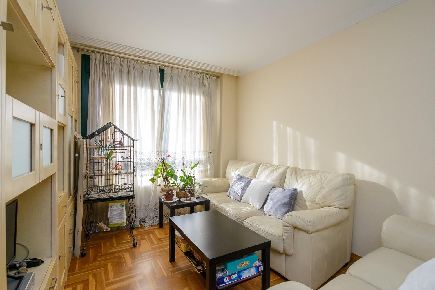 Living room of Flat for sale in Gijón   with Heating, Parquet flooring and Terrace