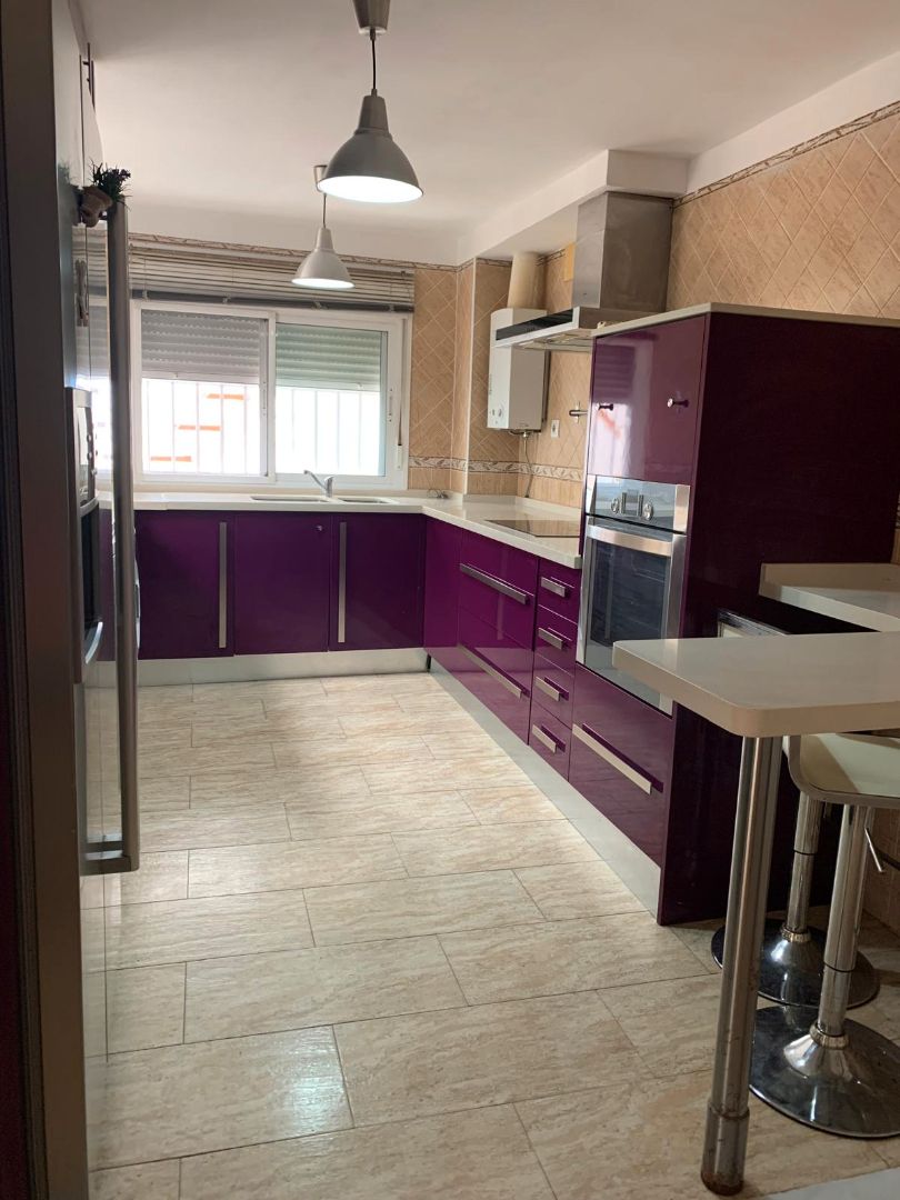 Cuina de Pis en venda en El Puerto de Santa María amb Aire condicionat