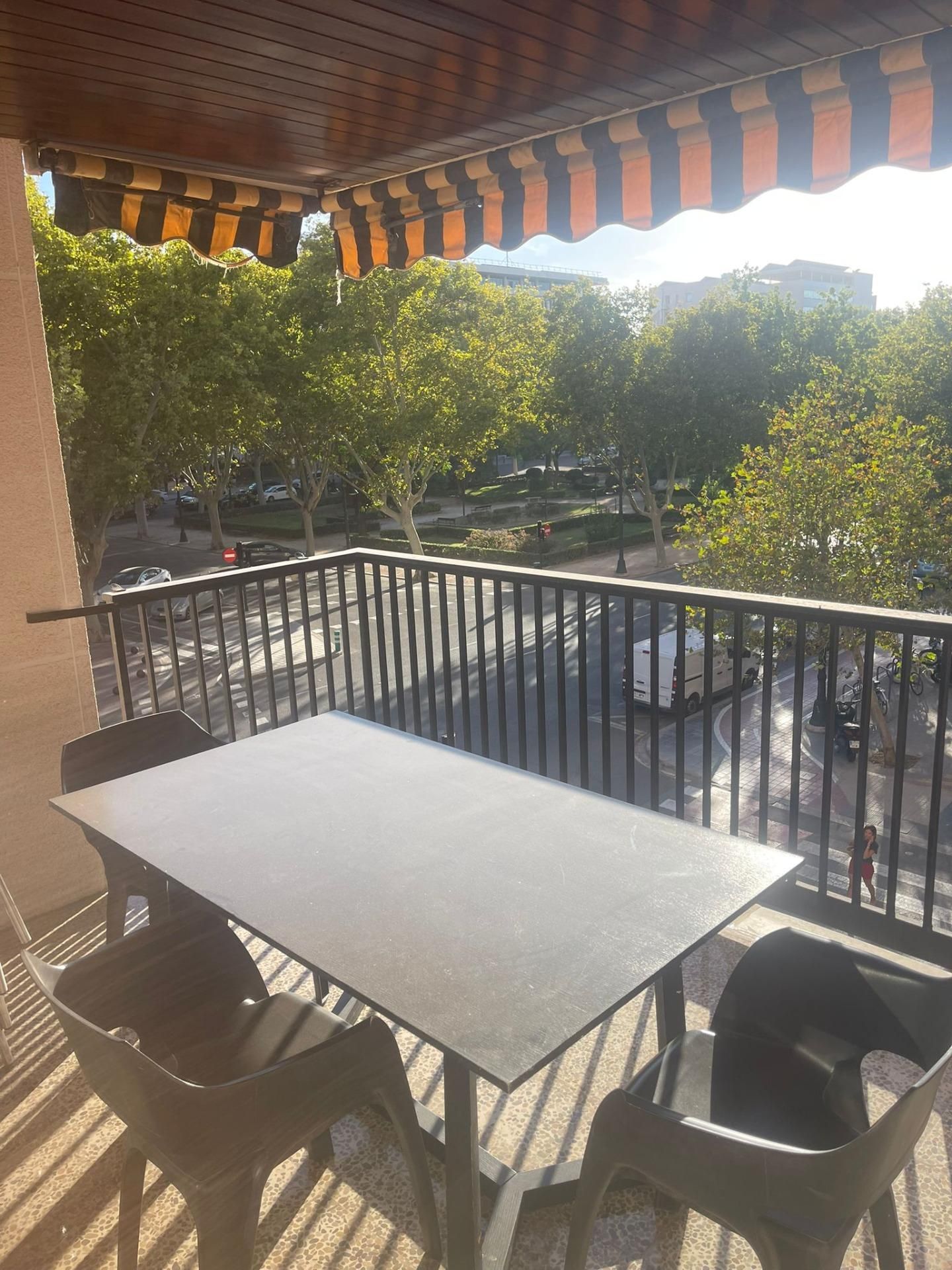 Flat to rent in Ciutat Universitària, El Pla del Real