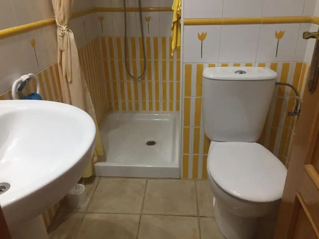 Baño de Casa adosada en venta en Santa Pola con Terraza y Piscina comunitaria