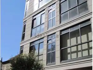 Vista exterior de Àtic de lloguer en Vigo  amb Calefacció, Jardí privat i Moblat