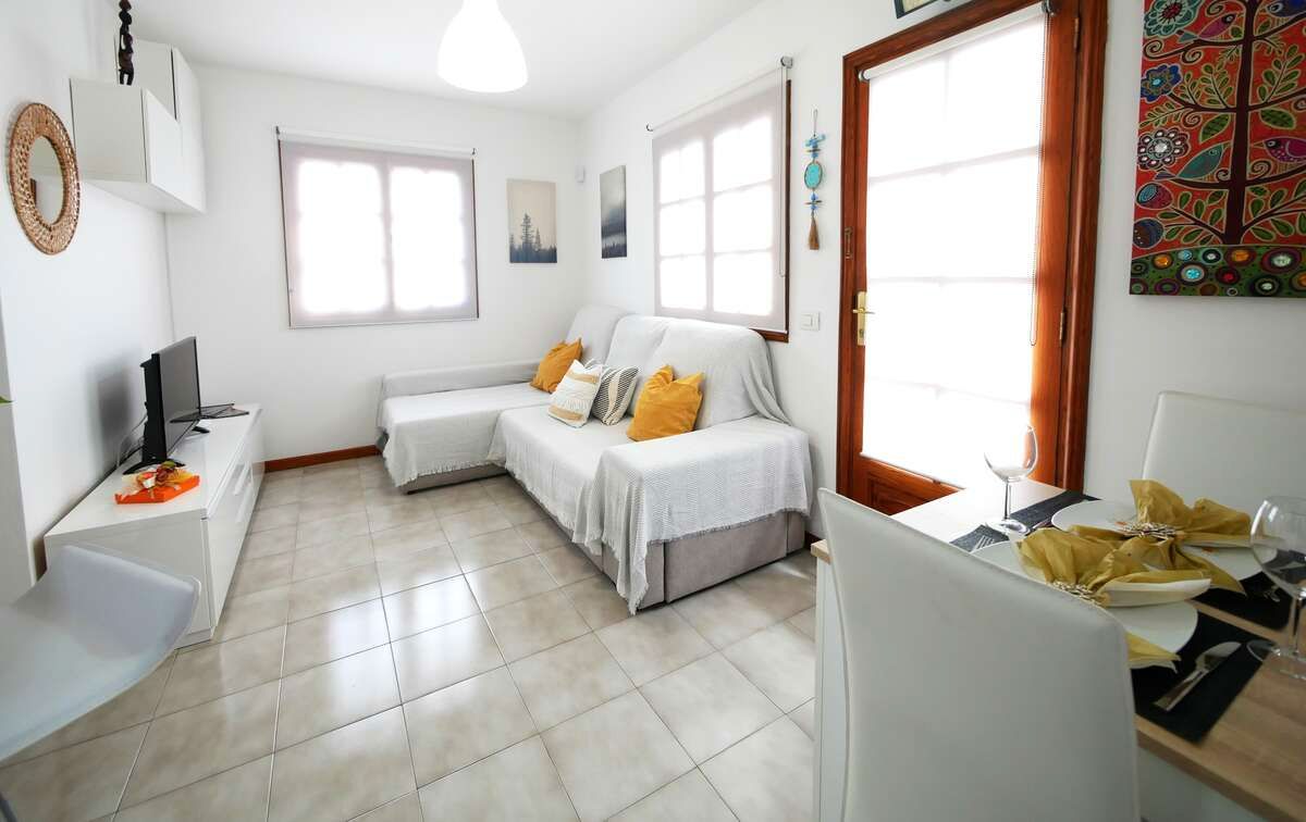 Living room of Flat for sale in San Bartolomé  with Terrace and Furnished