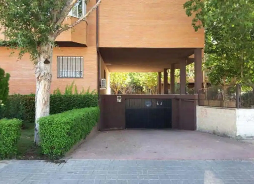 Aparcamiento en venta en Cm de los Alamillos, imagen 2