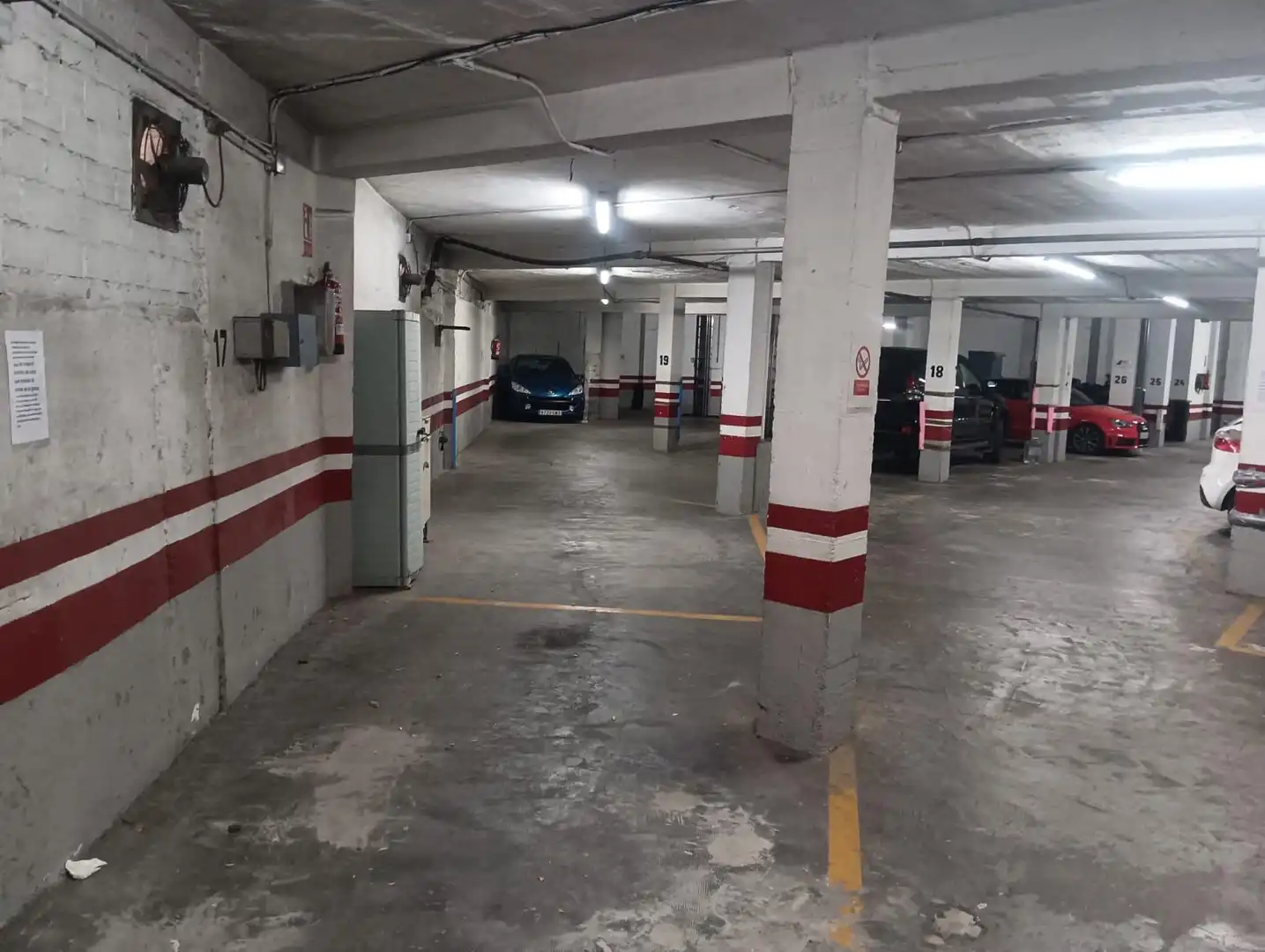 Parking de Planta baja en venta en Huelva con Amueblado